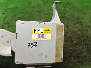 блок ABS Toyota Picnic 1 поколение XM10 2001, 2.2 л., 3C-TE, дизель, МКПП, минивэн, 8954044090