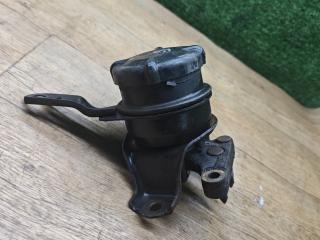 подушка крепления двигателя Toyota Avensis 1 поколение (T220) [рестайлинг] 2001, 2.0 л., дизель, МКПП, универсал