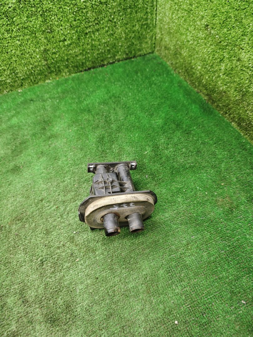 кран отопителя (печки) Mercedes-Benz Vito W638 2002, 2.2 л., CDi, дизель, МКПП, микроавтобус - фото №1