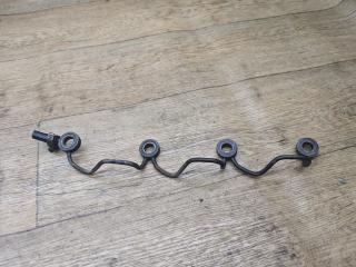 трубка обратки форсунок Toyota Avensis 1 поколение (T220) 1999, 2.0 л., дизель, МКПП, хетчбэк 5 дв.