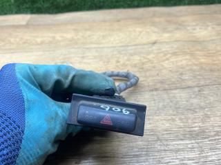 кнопка аварийной сигнализации Mazda MPV LW 2002, 1.8 л., бензин, МКПП, минивэн, LC62664H0