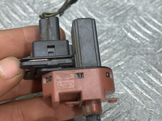 Датчик педали тормоза (лягушка) Ford Fiesta 5 поколение [рестайлинг] 2005, 1.6 л., дизель, МКПП, хетчбэк 5 дв., 98AG14489HEA, 2S6T7C534AA