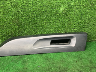 крышка (заглушка) рейлинга Renault Duster 1 поколение [рестайлинг] 2017, 2.0 л., бензин, МКПП, внедорожник 5 дв., полный привод