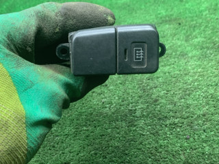 кнопка обогрева лобового стекла Honda Accord 5 поколение [рестайлинг] 1996, 2.0 л., дизель, МКПП, седан