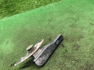 ручка открытия лючка топливного бака Nissan Almera N15 1998, 1.4 л., бензин, МКПП, хетчбэк 3 дв.