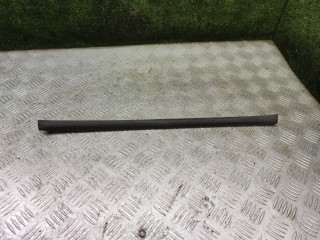 молдинг стекла Mercedes-Benz E-Класс W210/S210 [рестайлинг] 2001, 2.7 л., дизель, МКПП, седан