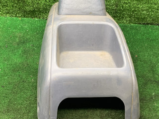 рамка обрамление кулисы Toyota Picnic 1 поколение XM10 1999, 2.2 л., 3C-TE, дизель, МКПП, минивэн