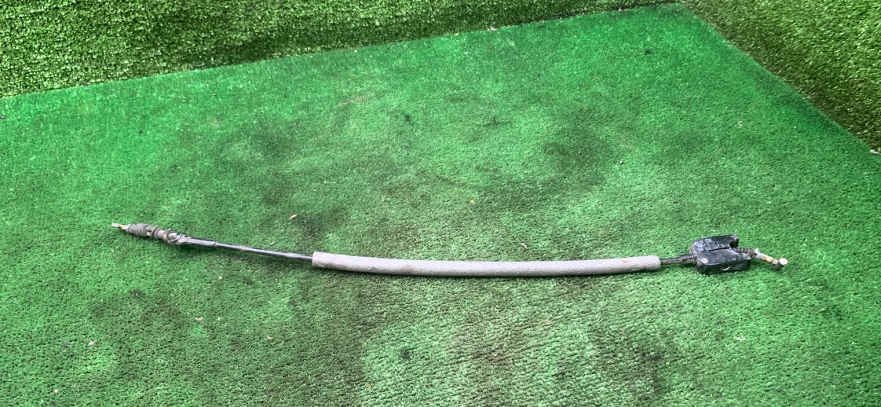 трос двери Volkswagen Polo Sedan 1 поколение 2015, 1.6 л., МКПП, седан, 5N0837017D - фото №1