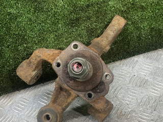 кулак задний правый Suzuki Baleno 1 поколение 1997, 1.6 л., бензин, МКПП, универсал