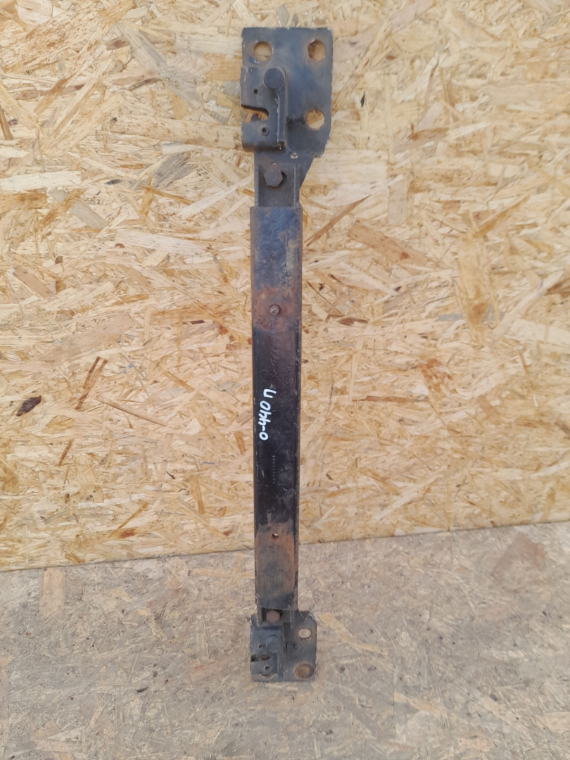 усилитель бампера переднего Mitsubishi Pajero 2 поколение 1997, 3.5 л., бензин, МКПП, внедорожник 5 дв. - фото №1