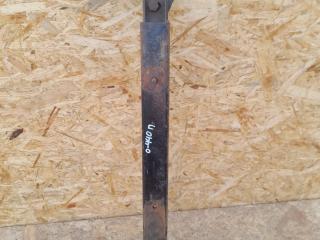 усилитель бампера переднего Mitsubishi Pajero 2 поколение 1997, 3.5 л., бензин, МКПП, внедорожник 5 дв.