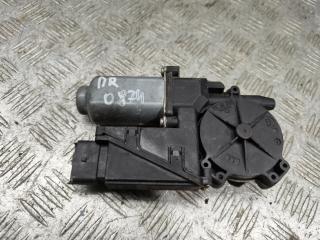 моторчик стеклоподъемника передний правый Renault Laguna 2 поколение 2002, 1.8 л., бензин, МКПП, хетчбэк 5 дв.