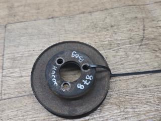 шкив помпы Volkswagen Passat B2 1987, 1.9 л., дизель, МКПП, хетчбэк 5 дв.