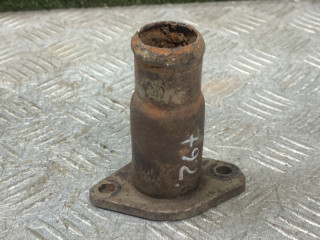 фланец (тройник) системы охлаждения Chrysler Voyager 4 поколение 2002, 2.4 л., бензин, МКПП, минивэн