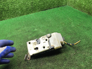 замок двери задней левой Fiat Punto 1 поколение 1995, 1.2 л., бензин, МКПП, хетчбэк 5 дв.