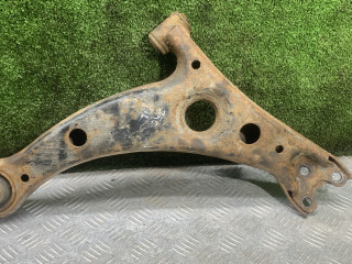 рычаг передний левый Toyota Picnic 1 поколение XM10 2000, 2.0 л., бензин, МКПП, минивэн