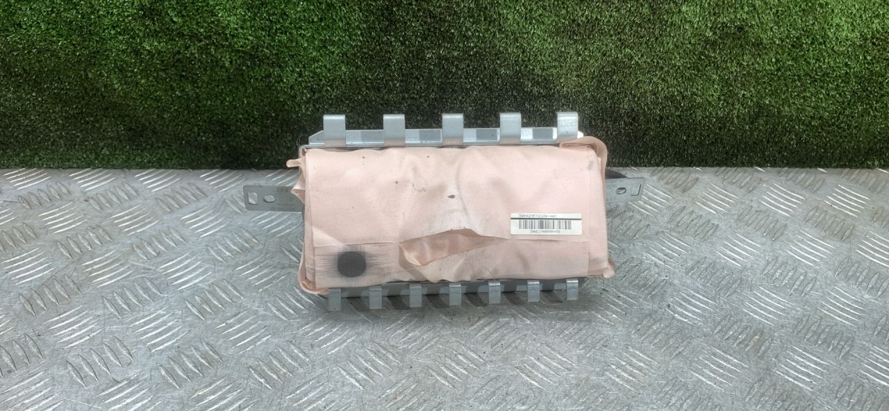 подушка безопасности пассажира Lada XRAY 1 поколение 2019, 1.6 л., бензин, МКПП, внедорожник 5 дв., 309297220AC - фото №1