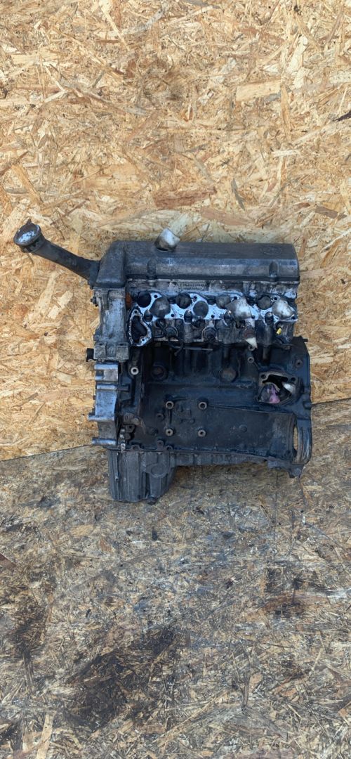 двигатель Mercedes-Benz T1 207-210D W601 1995, 2.3 л., дизель, МКПП, микроавтобус, 601, 601940 - фото №1