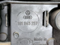 фонарь задний левый Volkswagen Golf 2 поколение 1990, 1.8 л., бензин, МКПП, хетчбэк 3 дв. - фото №4