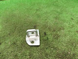 замок двери задней правой Skoda Superb 1 поколение 2006, 2.8 л., бензин, АКПП, седан, 1U0837033B