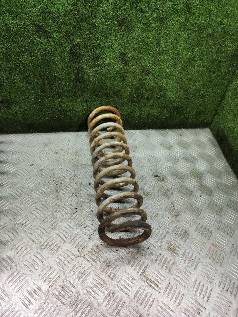 пружина задняя Lada 2114 1 поколение 2005, 1.5 л., бензин, МКПП, хетчбэк 5 дв. - фото №1