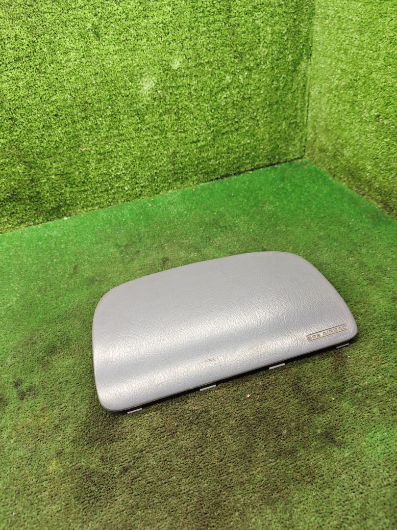 накладка на торпедо (консоль) Toyota Picnic 1 поколение XM10 2001, 2.2 л., 3C-TE, дизель, МКПП, минивэн, 5054044020 - фото №1