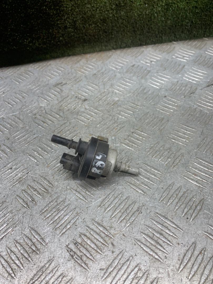 клапан вентиляции топливного бака Lada Vesta 1 поколение 2020, 1.6 л., бензин, МКПП, хетчбэк 5 дв., 269516045 - фото №1