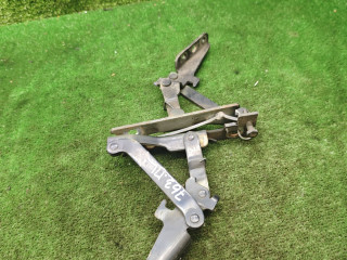 петля капота Opel Sintra 1 поколение 1998, 2.2 л., X 22 XE, бензин, МКПП, минивэн