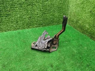 замок капота Chrysler Voyager 3 поколение 1997, 2.4 л., бензин, АКПП, минивэн