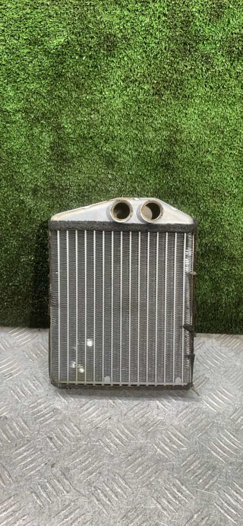 радиатор отопителя (печки) Opel Vectra C 2003, 2.2 л., Z 22 SE, бензин, АКПП, седан, 3Q01511704034 - фото №1