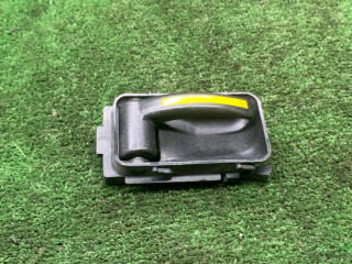 ручка внутренняя задняя правая Mercedes-Benz T1 207-210D W601 1995, 2.3 л., дизель, МКПП, микроавтобус