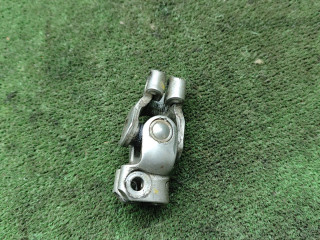 рулевой карданчик Kia Carnival 1 поколение [рестайлинг] 2002, 2.9 л., CRDi, дизель, МКПП, минивэн