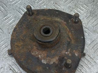 опора амортизатора верхняя (чашка) Mazda 323 5 поколение 1998, 1.5 л., бензин, МКПП, хетчбэк 3 дв.