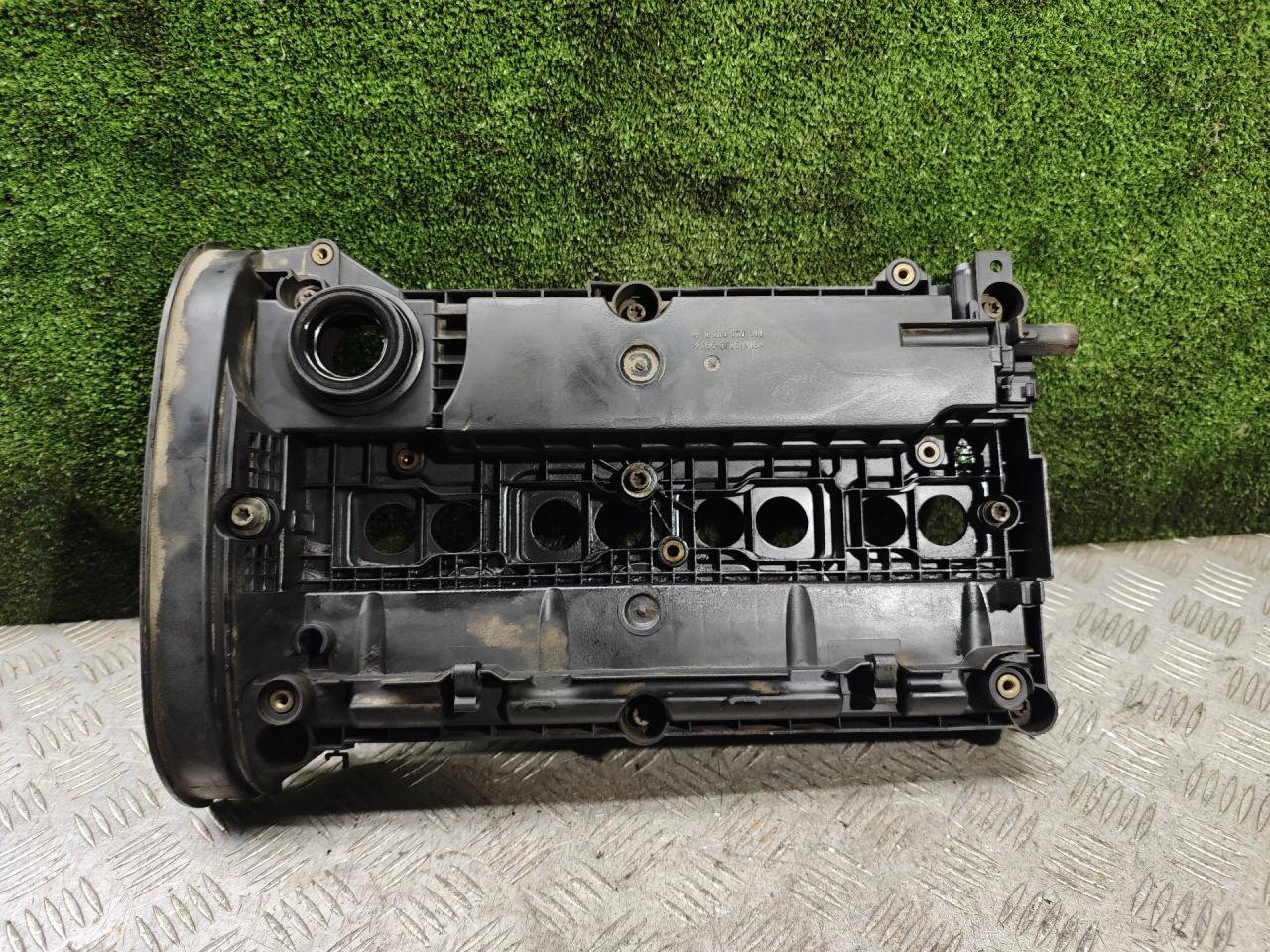 клапанная крышка Alfa Romeo 156 1 поколение 1999, 2.0 л., бензин, МКПП, седан, 0280620500 - фото №1