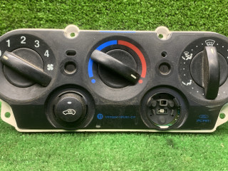блок управления печки / климат-контроля Ford Fiesta 5 поколение [рестайлинг] 2005, 1.6 л., дизель, МКПП, хетчбэк 5 дв., 2S6H19980BD
