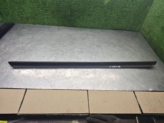 молдинг стекла Skoda Superb 1 поколение 2006, 2.8 л., бензин, АКПП, седан