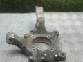 кулак поворотный левый Dodge Caravan 4 поколение 2002, 2.4 л., бензин, АКПП, минивэн, 04694949AA - фото №4