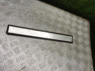 накладка на порог внутренняя Mercedes-Benz E-Класс W210/S210 [рестайлинг] 2001, 2.7 л., дизель, МКПП, седан, 2106803535