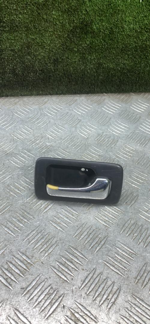 ручка внутренняя задняя правая Rover 600 Series 1 поколение 1998, 1.8 л., бензин, МКПП, седан - фото №1