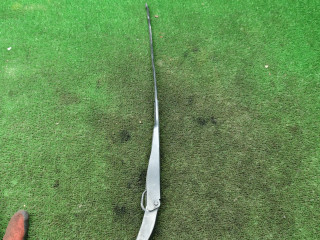 щеткодержатель (поводок стеклоочистителя, дворник) Renault Logan 2 поколение [рестайлинг] 2019, 1.6 л., бензин, МКПП, седан, 288865045R