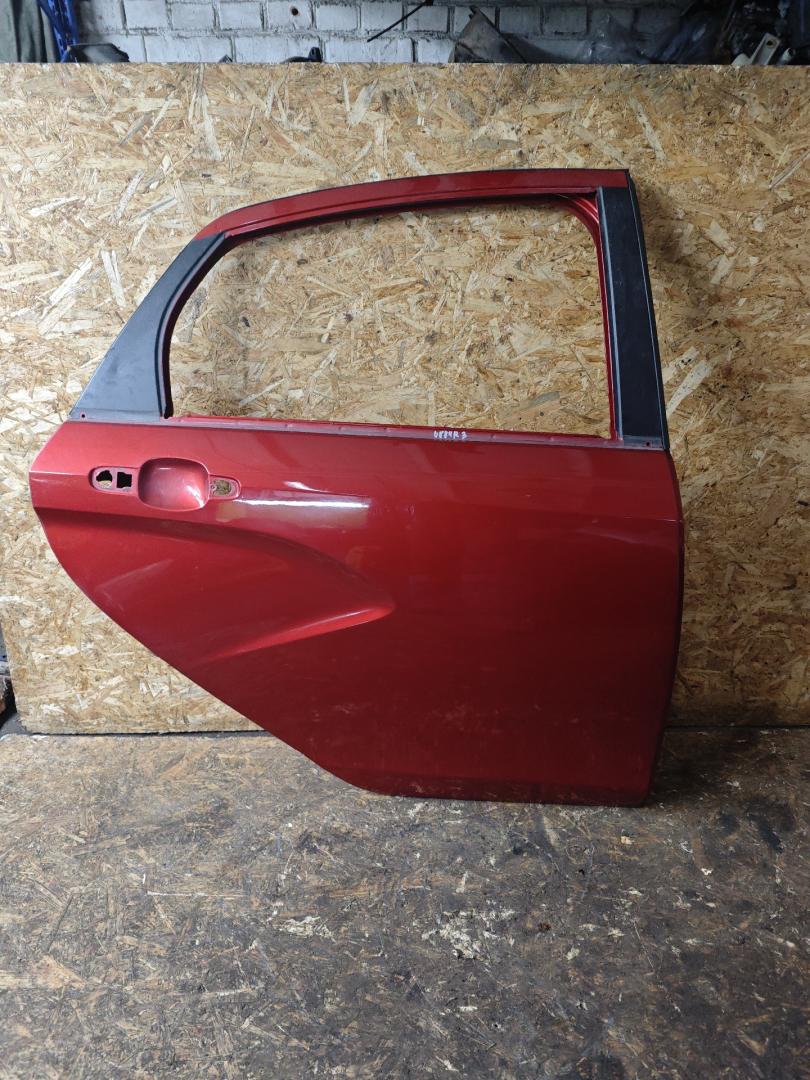 дверь задняя правая Lada Vesta 1 поколение 2020, 1.6 л., бензин, МКПП, седан - фото №1