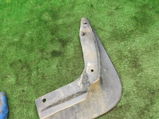 брызговик Skoda Octavia 3 поколение (A7) 2013, 1.8 л., бензин, МКПП, лифтбэк, 5E0821174