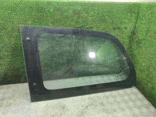 стекло кузовное боковое левое Kia Carnival 1 поколение [рестайлинг] 2002, 2.9 л., CRDi, дизель, МКПП, минивэн