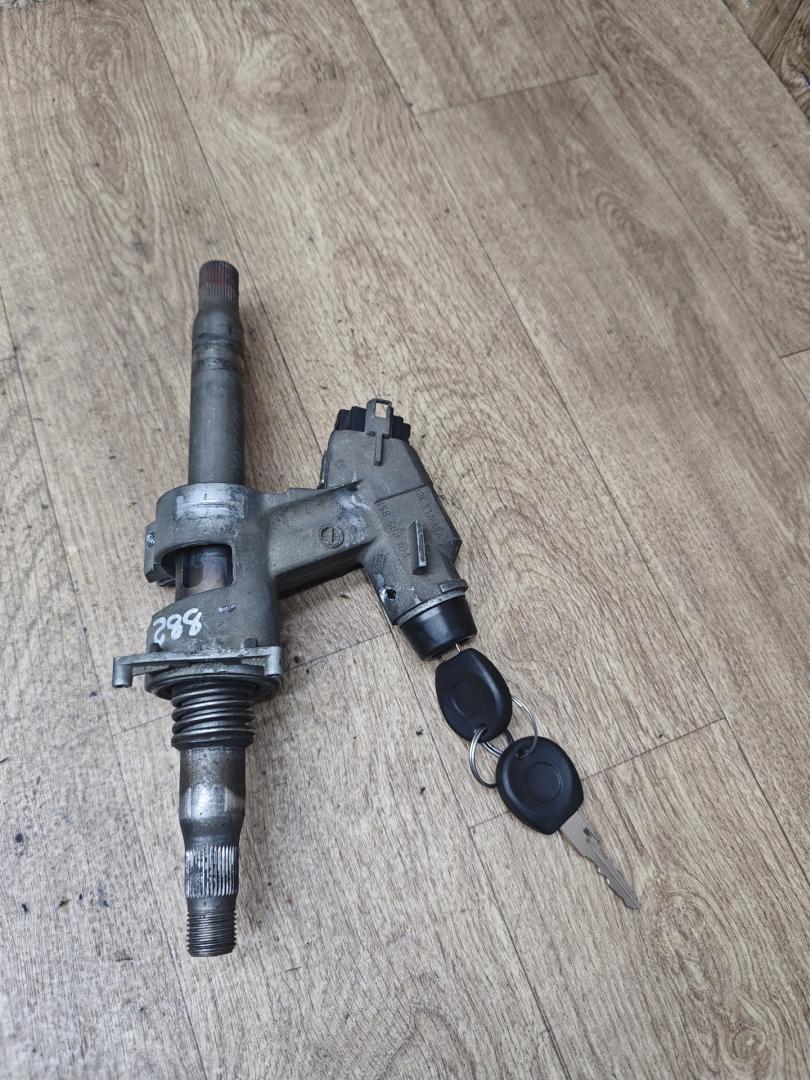 замок зажигания Volkswagen Transporter T4 1998, 1.9 л., дизель, МКПП, микроавтобус - фото №1