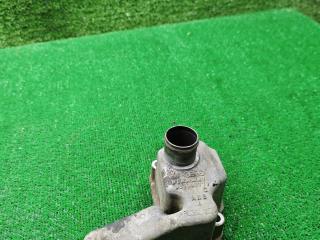 фланец (тройник) системы охлаждения Volkswagen Passat B4 1995, 2.0 л., бензин, МКПП, 027103773