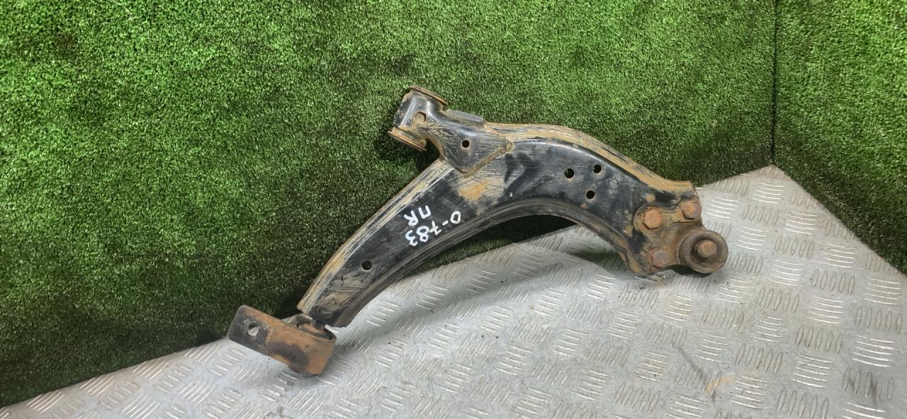 рычаг передний правый Citroen Xsara 1 поколение 1999, 1.8 л., LFY (XU7JP4), бензин, МКПП, универсал - фото №1