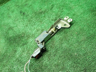 активатор замка крышки топливного бака Dodge Caravan 4 поколение 2001, 2.4 л., бензин, АКПП, минивэн