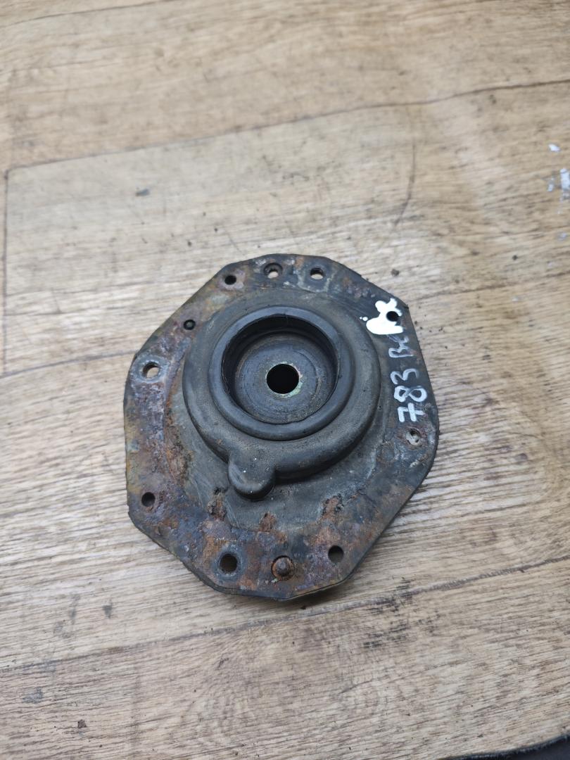 опора амортизатора верхняя (чашка) Citroen Xsara 1 поколение 1999, 1.8 л., LFY (XU7JP4), бензин, МКПП, универсал - фото №1