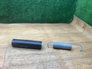 пружина крышки багажника Lada Vesta 1 поколение 2020, 1.6 л., бензин, МКПП, седан