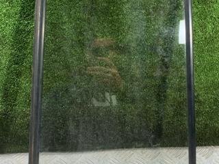 стекло двери задней правой Mitsubishi Pajero 2 поколение 1996, 3.0 л., 6G72 (SOHC 12V), бензин, АКПП, внедорожник 5 дв.